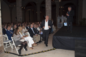 Conferencia de la Fundación Titanic por Jesús Ferreiro. En el Museo Marítimo de Barcelona organizada por la Clínica Clarós. Barcelona, 2013.